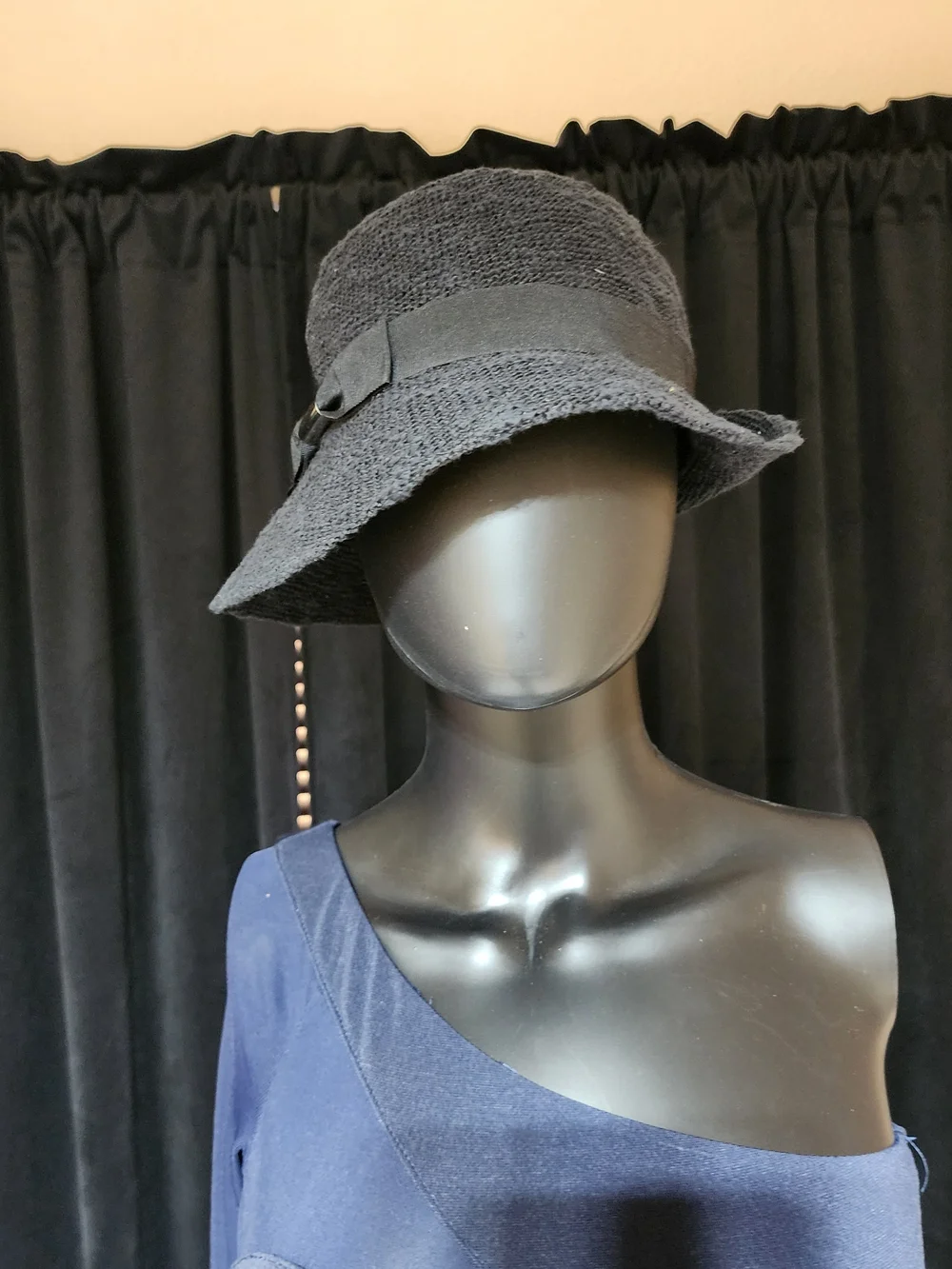 KELLY & KATIE Black Cotton Bucket Hat Ribbon Accent One Size NWT